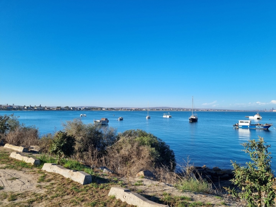 Bedroom Property for Sale in Saldanha Industrial Western Cape